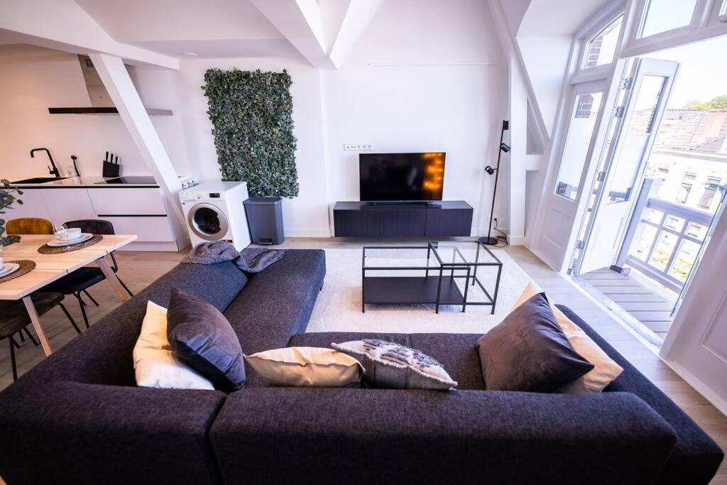 Happily 2 Bedroom Serviced Apartment 75M2 -Nb306H- Rotterdam Exteriör bild