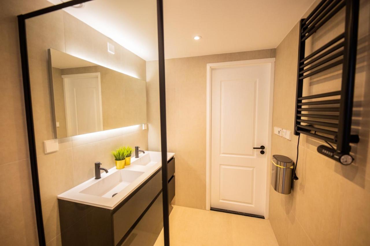 Happily 2 Bedroom Serviced Apartment 75M2 -Nb306H- Rotterdam Exteriör bild