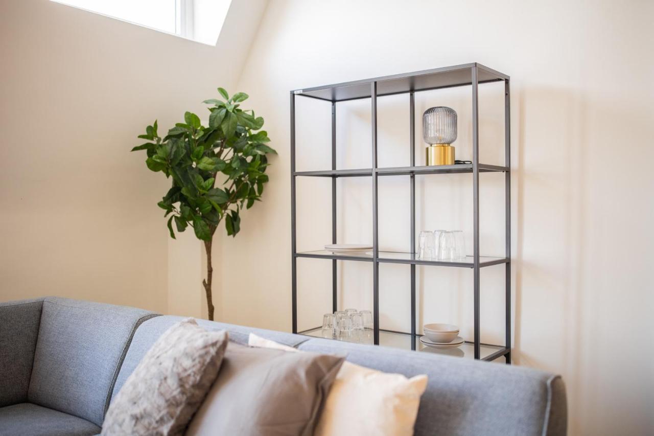 Happily 2 Bedroom Serviced Apartment 75M2 -Nb306H- Rotterdam Exteriör bild